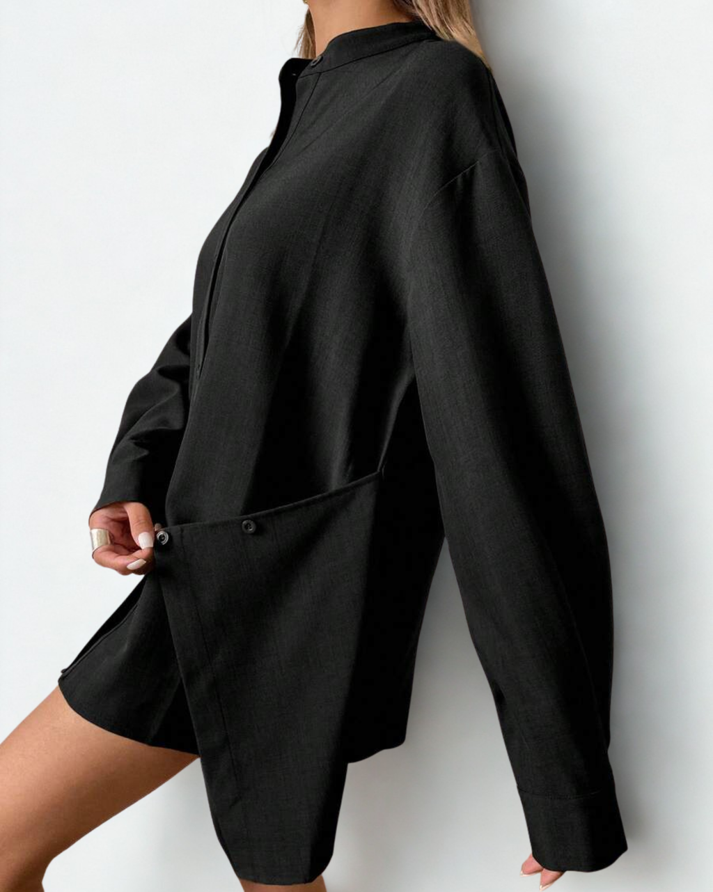 Camisa Feminina Longa Preta Oversized – 2 em 1